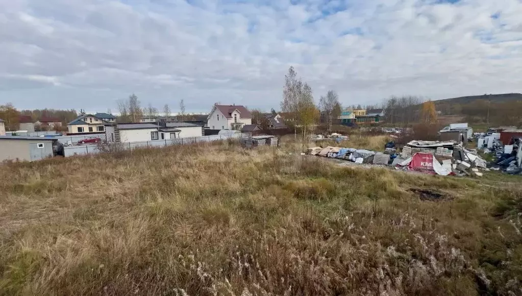 Участок в Ленинградская область, Ломоносовский район, Виллозское ... - Фото 0