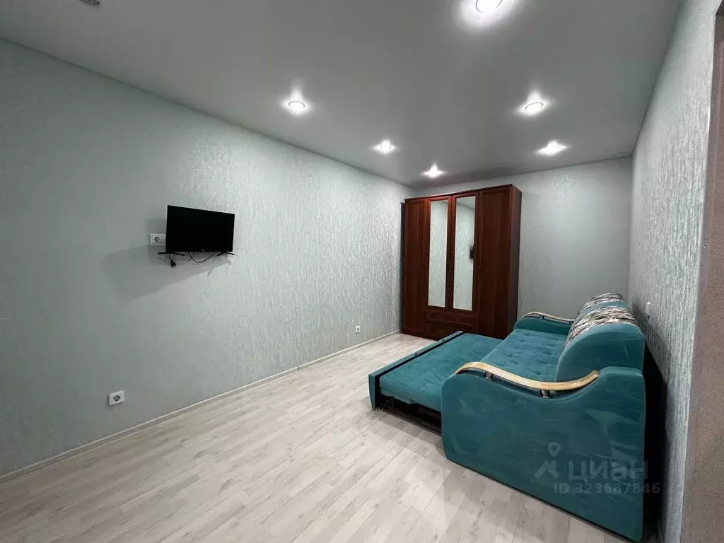 1-к кв. Татарстан, Казань ул. Александра Курынова, 10к1 (34.0 м) - Фото 1