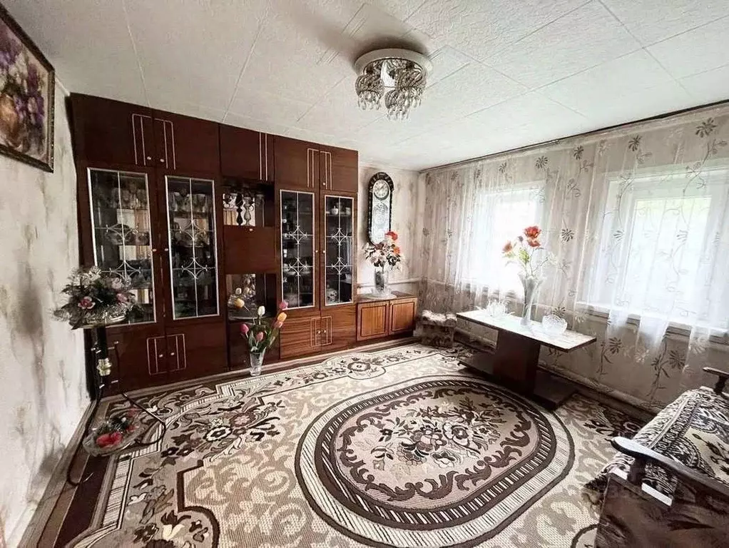 Дом в Астраханская область, Икрянинский район, Красные Баррикады рп ... - Фото 2