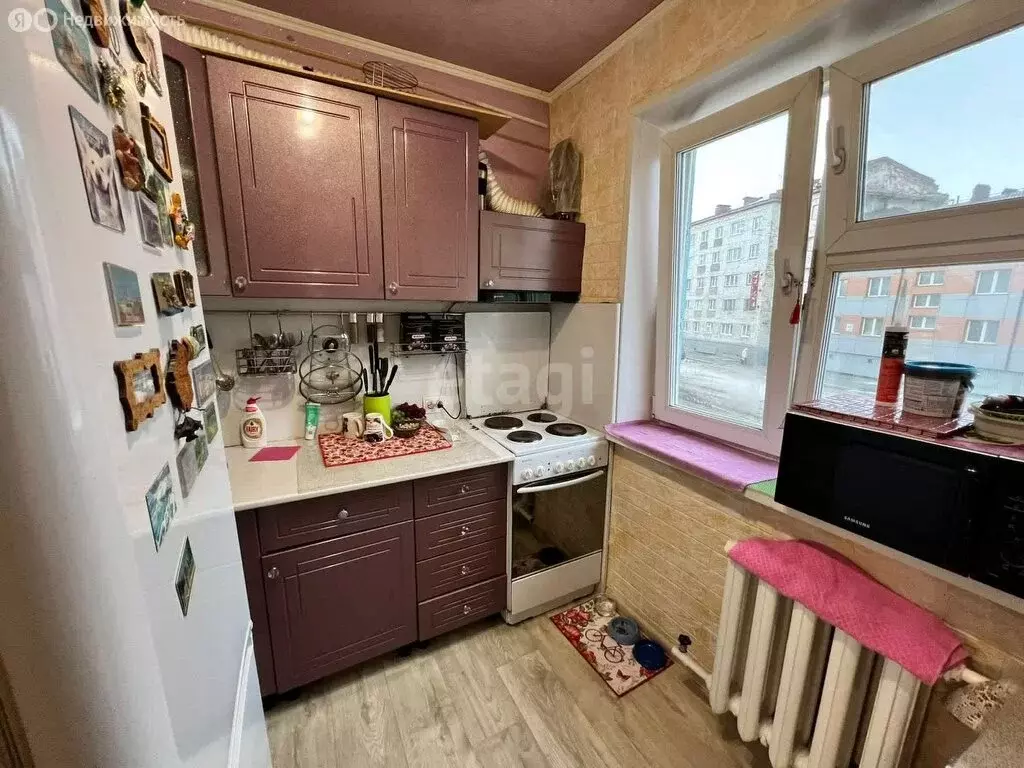 2-комнатная квартира: Норильск, Комсомольская улица, 41А (42.6 м) - Фото 0