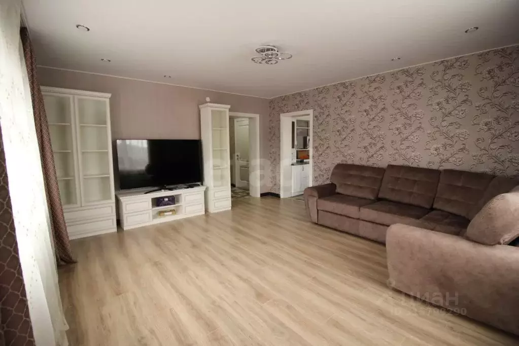 Дом в Вологодская область, Великоустюгский муниципальный округ, д. ... - Фото 1