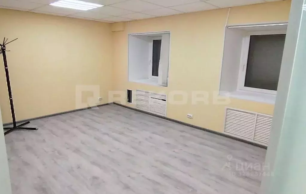 Офис в Санкт-Петербург Тамбовская ул., 13 (130 м) - Фото 1