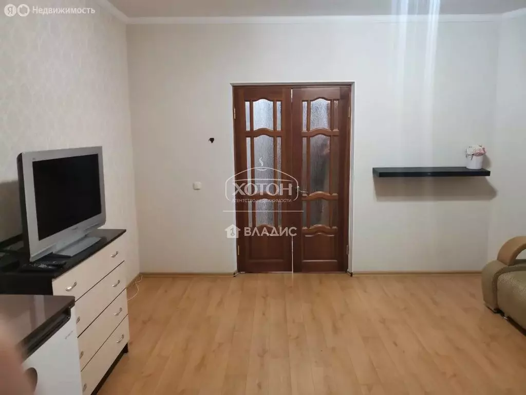 2-комнатная квартира: Элиста, улица М. Эсамбаева, 3 (63.59 м) - Фото 0