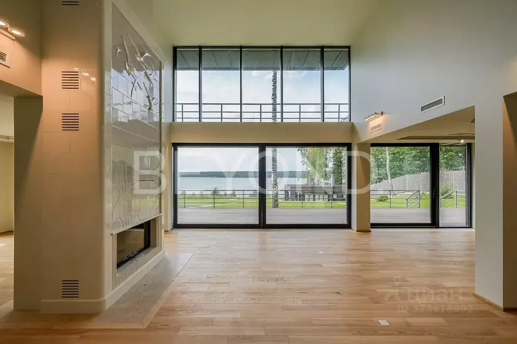 Дом в Ленинградская область, Выборгский район, Рощинское городское ... - Фото 2