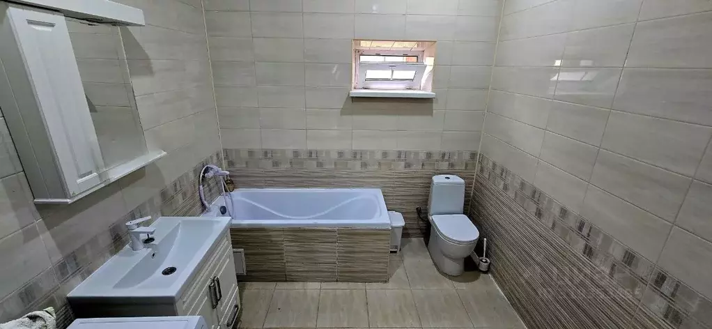 Дом в Краснодарский край, Армавир городской округ, пос. Заветный ул. ... - Фото 1