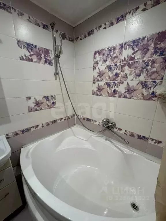 1-к кв. Свердловская область, Екатеринбург ул. Ильича, 28 (33.4 м) - Фото 2