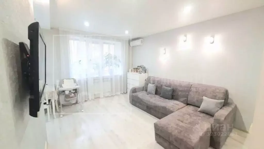 2-к кв. Воронежская область, Воронеж ул. Молодогвардейцев, 16 (46.1 м) - Фото 2