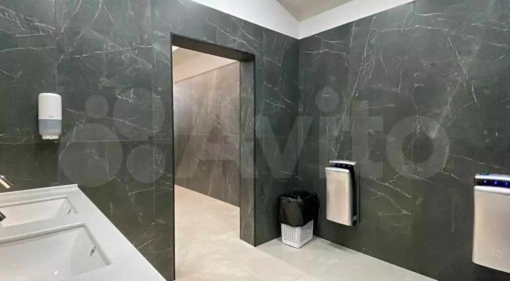 Аренда офиса 1200м, новый ремонт - Фото 1