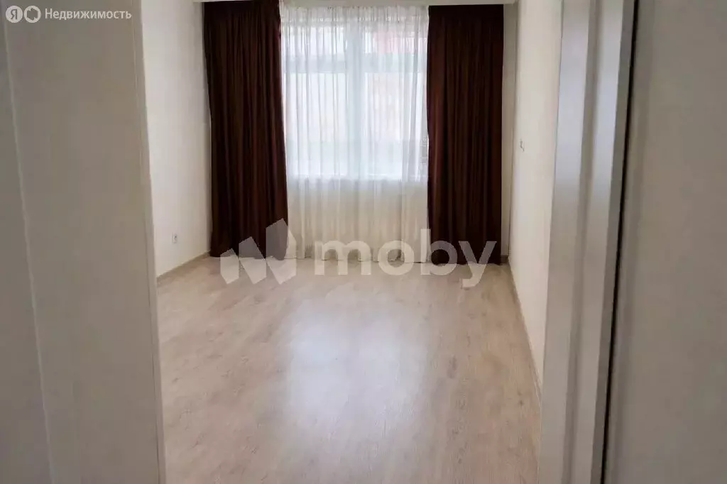 2-комнатная квартира: Калининград, улица Рихарда Зорге, 1 (61 м) - Фото 1