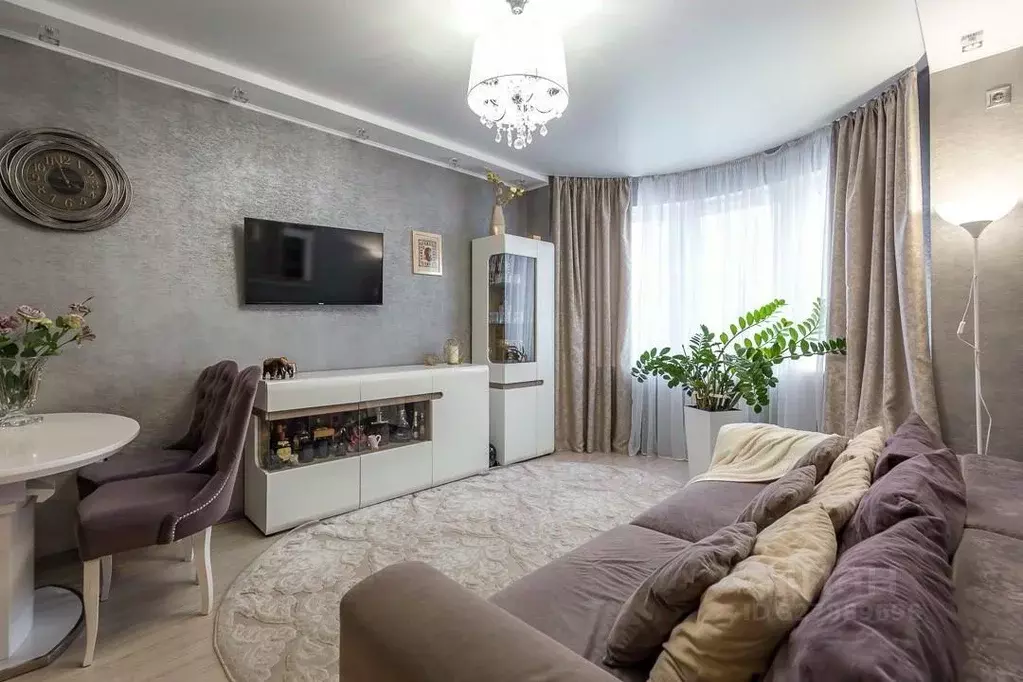 Квартира, 3 комнаты, 55.8 м - Фото 1