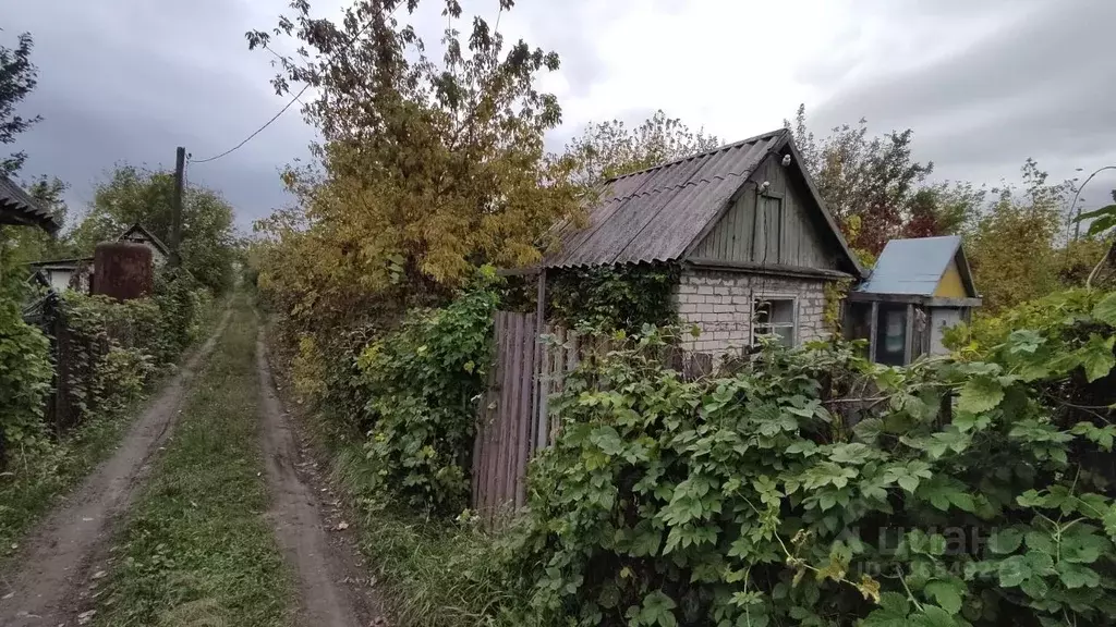 Дом в Самарская область, Тольятти Любитель СНТ, проезд 1-й (20 м) - Фото 0