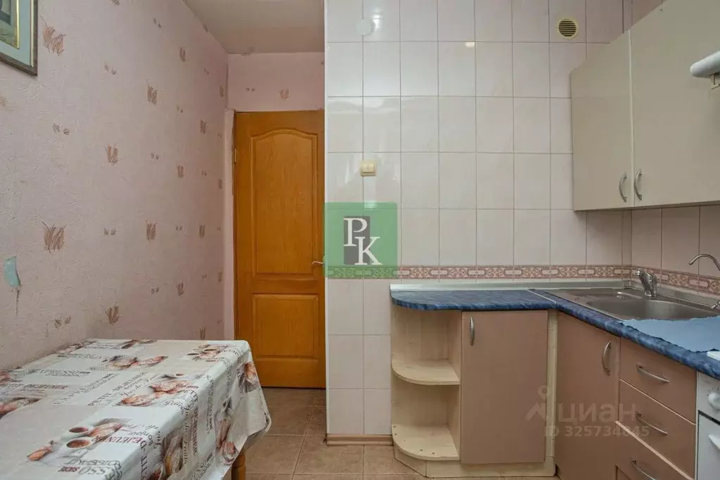 3-к кв. Севастополь просп. Октябрьской Революции, 73 (62.0 м) - Фото 2