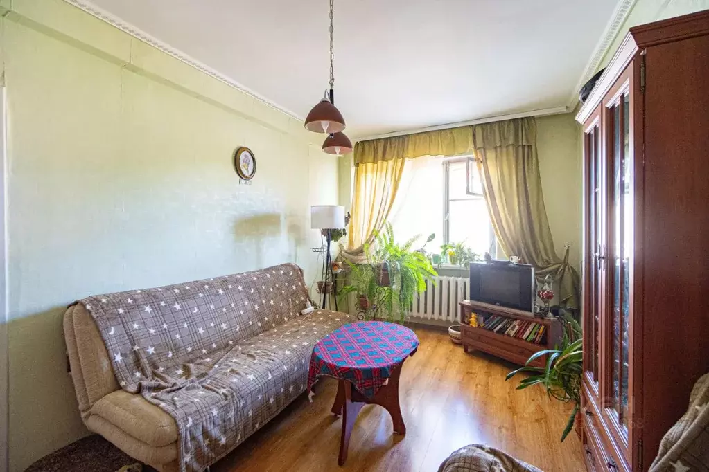 2-к кв. Севастополь ул. Розы Люксембург, 47 (43.1 м) - Фото 0