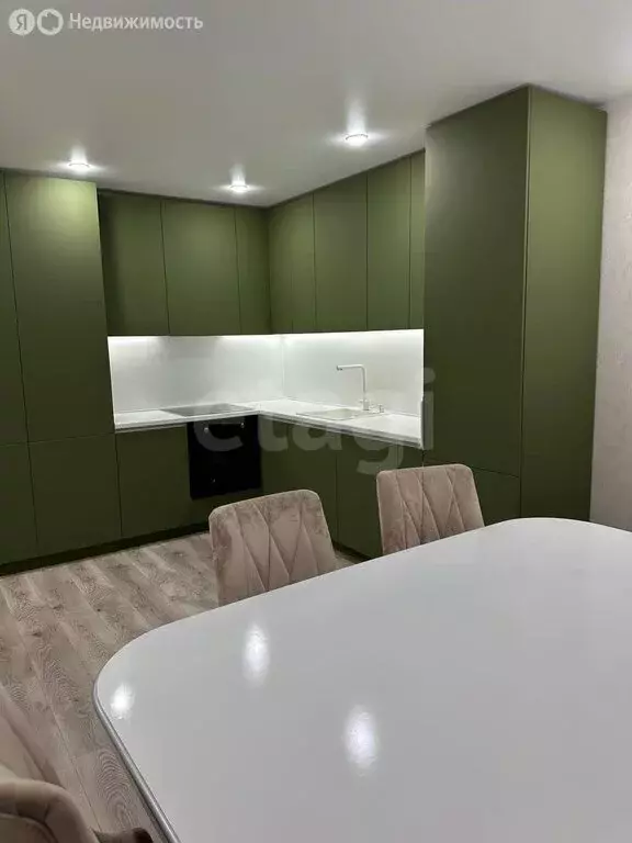 3-комнатная квартира: Челябинск, улица Университетская Набережная, 109 ... - Фото 2