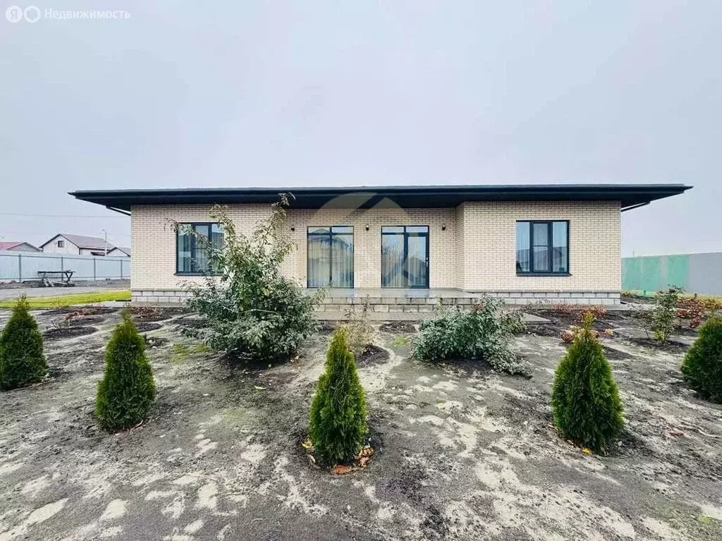 Дом в Старый Оскол, микрорайон Радужный (182.7 м) - Фото 2