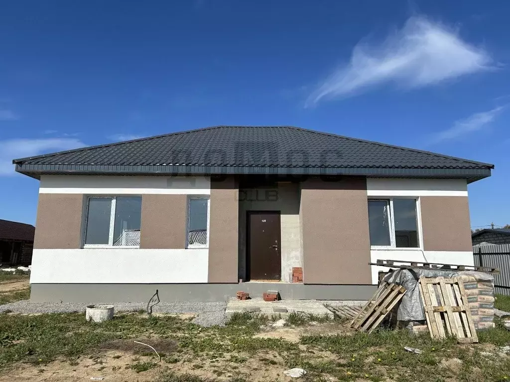 Коттедж в Свердловская область, Полевской муниципальный округ, с. ... - Фото 1