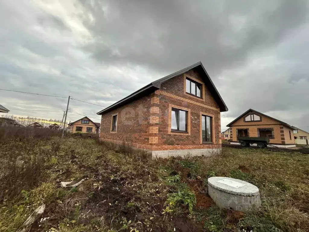 Дом в Башкортостан, Уфа пер. 3-й Звонкий, 3 (140 м) - Фото 1