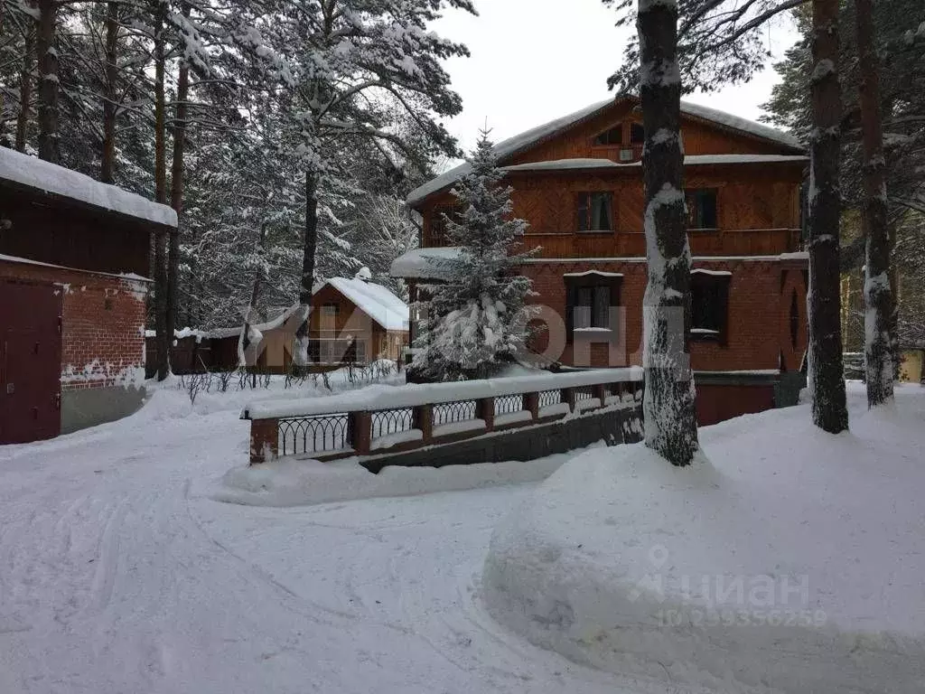 Дом в Томская область, Томск с. Дзержинское, ул. Дзержинского (276 м) - Фото 0