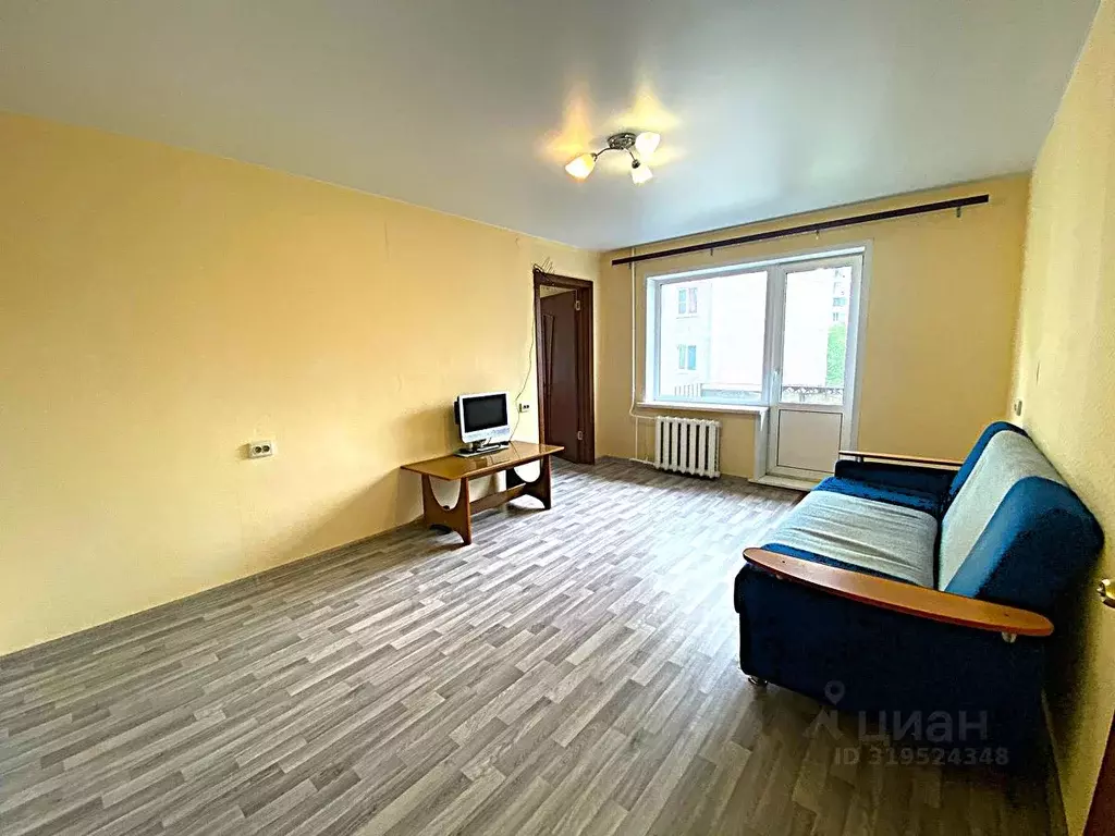 2-к кв. Свердловская область, Екатеринбург ул. Бебеля, 172 (35.7 м) - Фото 1