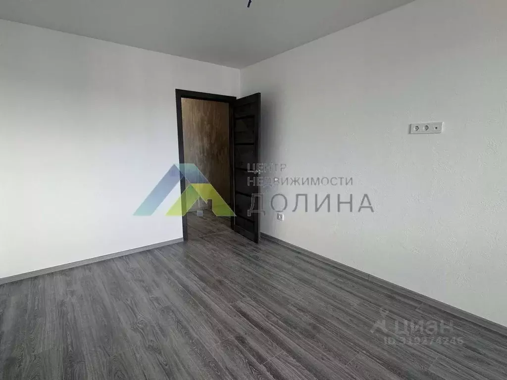 1-к кв. Волгоградская область, Волгоград ул. Иссы Плиева, 10 (35.0 м) - Фото 2