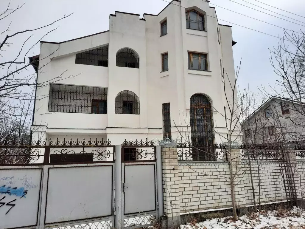 Дом в Ставропольский край, Ессентуки Кленовая ул., 4 (540 м) - Фото 0