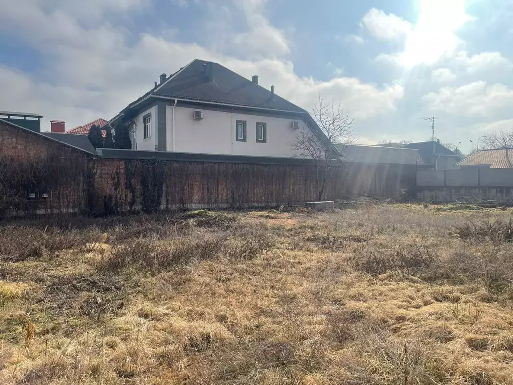 Участок в Кабардино-Балкария, Нальчик ул. Лермонтова (11.0 сот.) - Фото 1