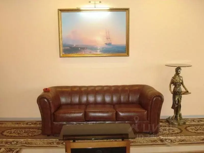 Комната Оренбургская область, Сорочинск просп. Парковый, 21 (10.0 м) - Фото 1