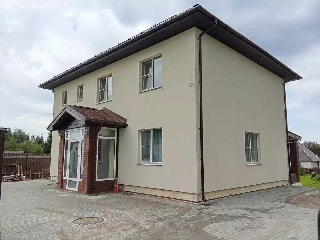 Дом в муниципальное образование Киров, деревня Русское, 16 (151.2 м) - Фото 1