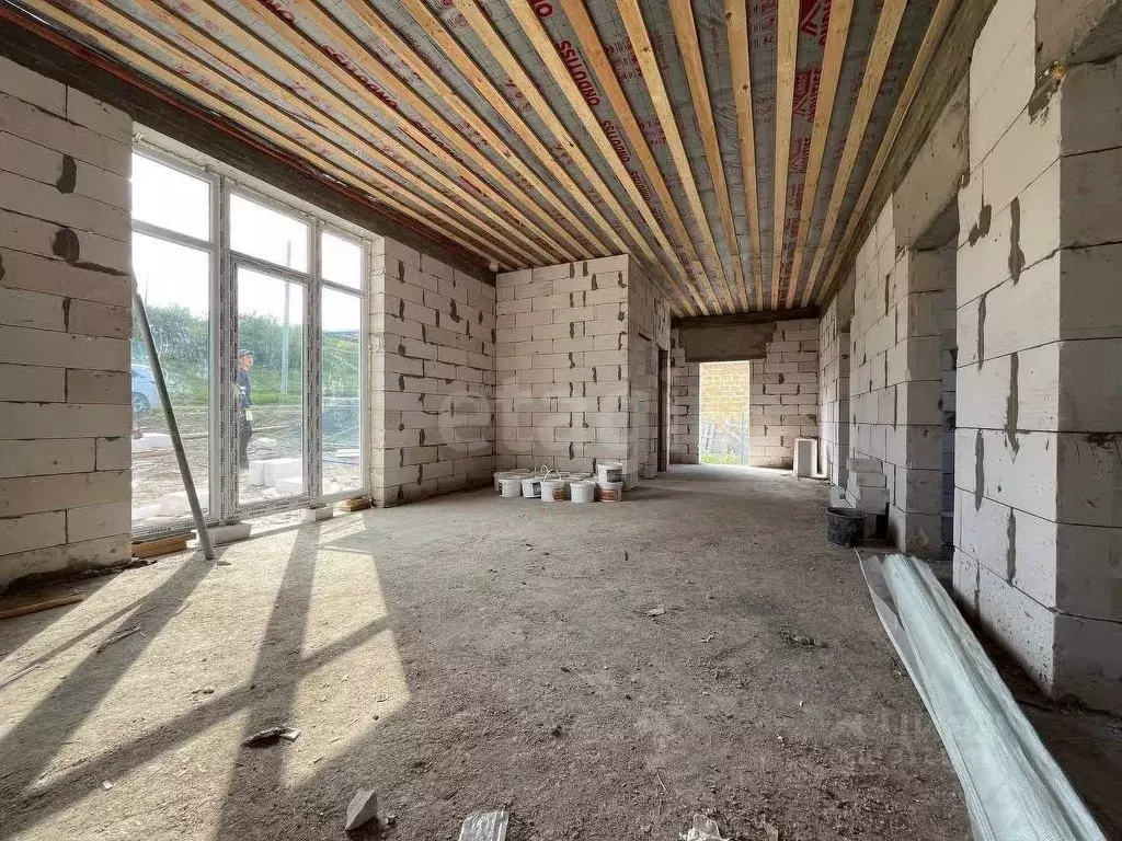 Дом в Крым, Симферопольский район, с. Доброе ул. Пограничников (100 м) - Фото 1