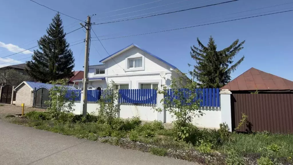 Дом в Башкортостан, Уфимский район, с. Булгаково Заводская ул. (202 м) - Фото 2