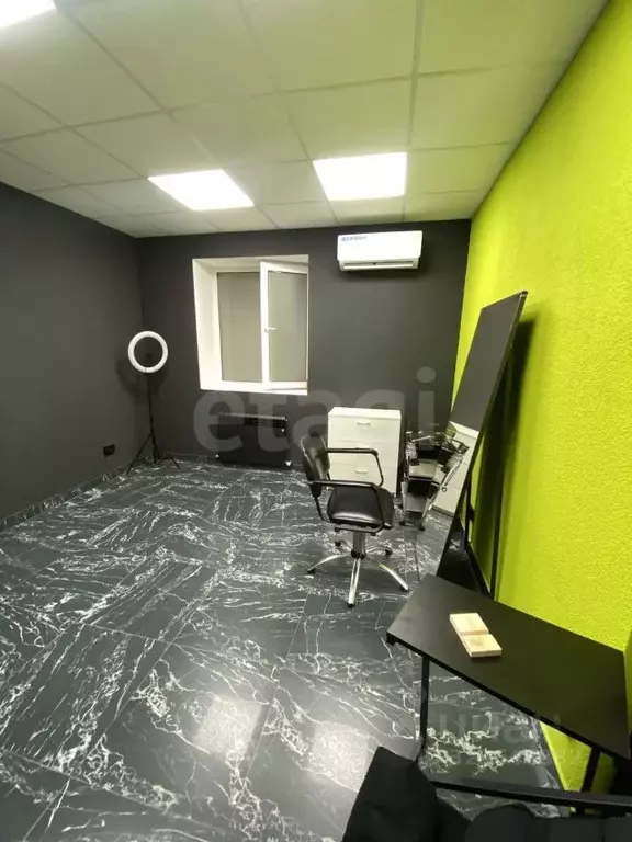 Офис в Тюменская область, Тюмень ул. Республики, 143А (14 м) - Фото 1