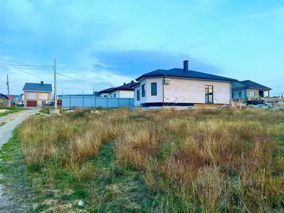 Участок в Крым, Бахчисарайский район, Почтовское с/пос, с. Приятное ... - Фото 2