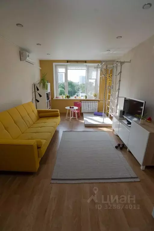 2-к кв. Москва ул. Героев Панфиловцев, 17К1 (44.1 м) - Фото 1