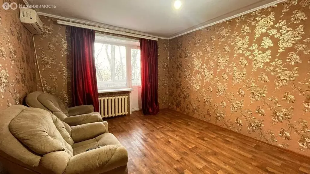 2-комнатная квартира: Лабинск, улица Демьяна Бедного, 115 (52 м) - Фото 1