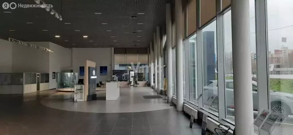 Торговая площадь (1500 м) - Фото 2