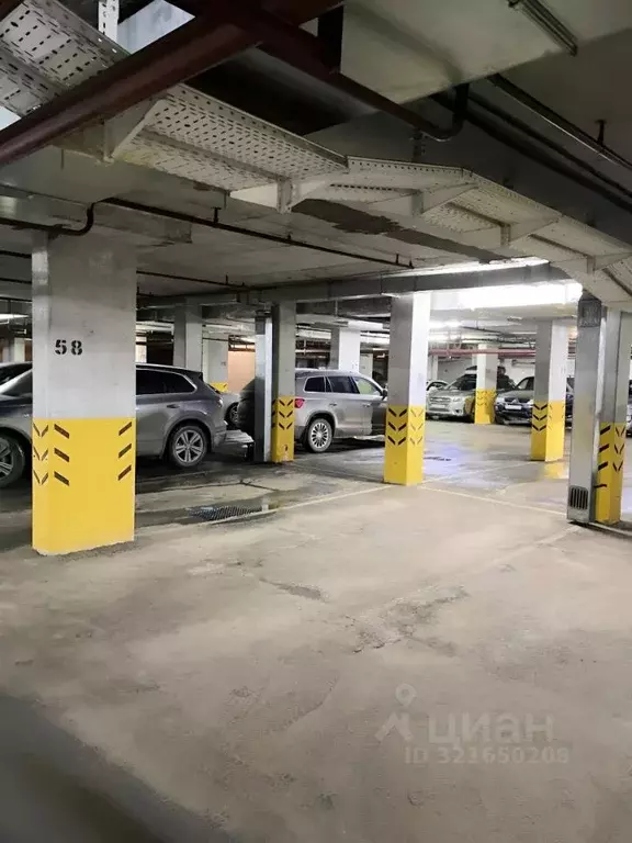 Гараж в Свердловская область, Екатеринбург ул. Шейнкмана, 90 (14 м) - Фото 1