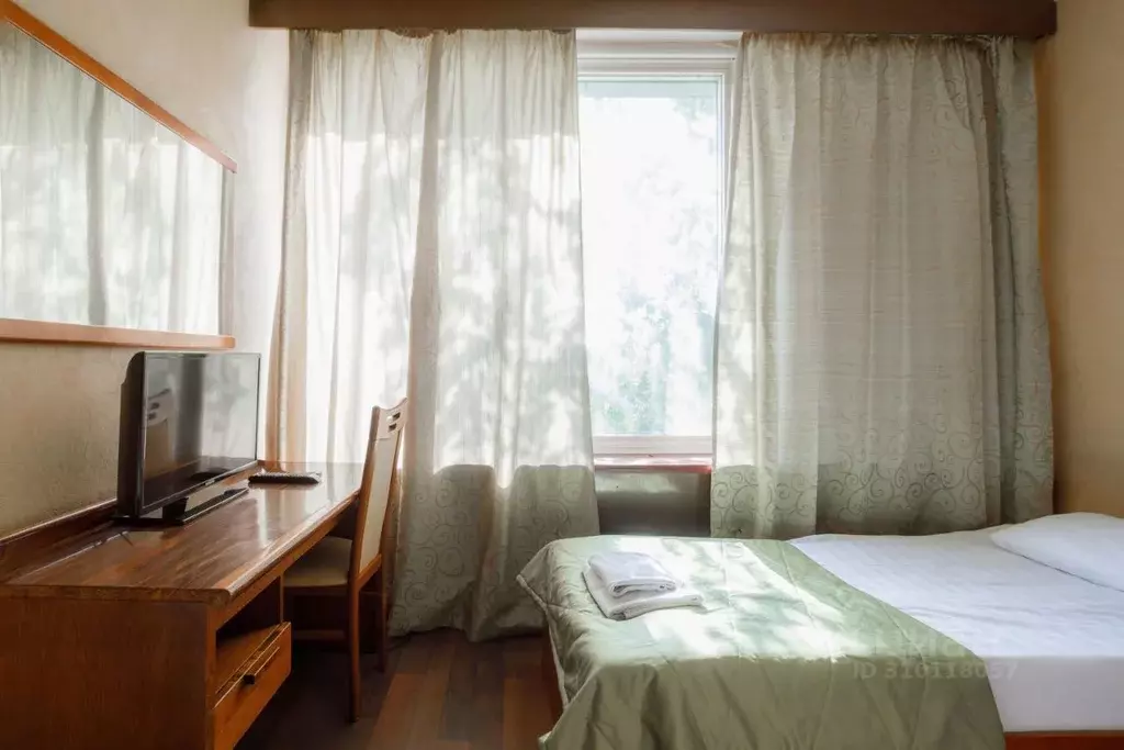 Комната Москва ул. Хамовнический Вал, 34 (15.0 м) - Фото 1