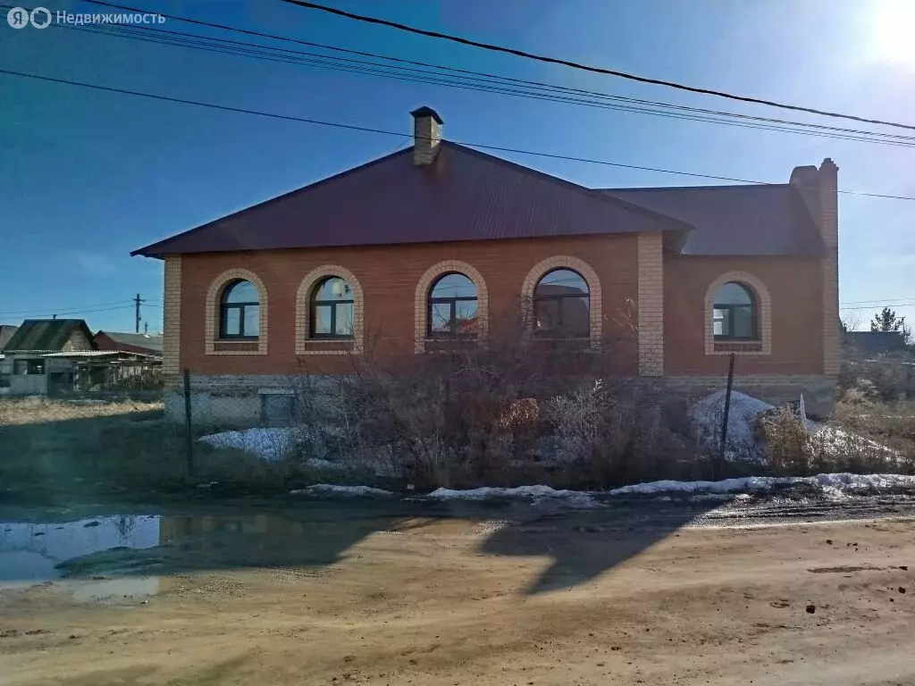 Дом в Оренбург, ДНТ Лидиния, Картофельная улица, 2 (323.5 м) - Фото 0