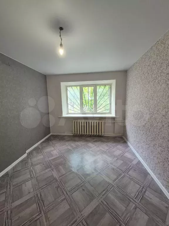 Комната 13 м в 1-к., 1/5 эт. - Фото 0