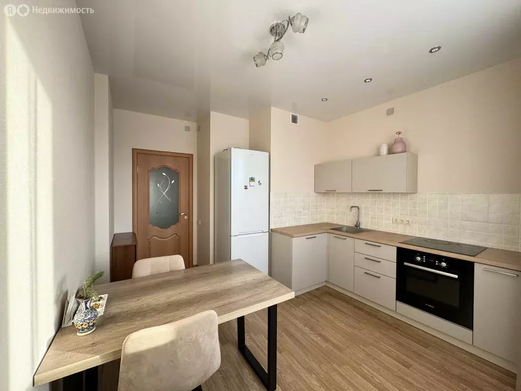 1-комнатная квартира: Казань, улица Юлиуса Фучика, 2Б (47.4 м) - Фото 2