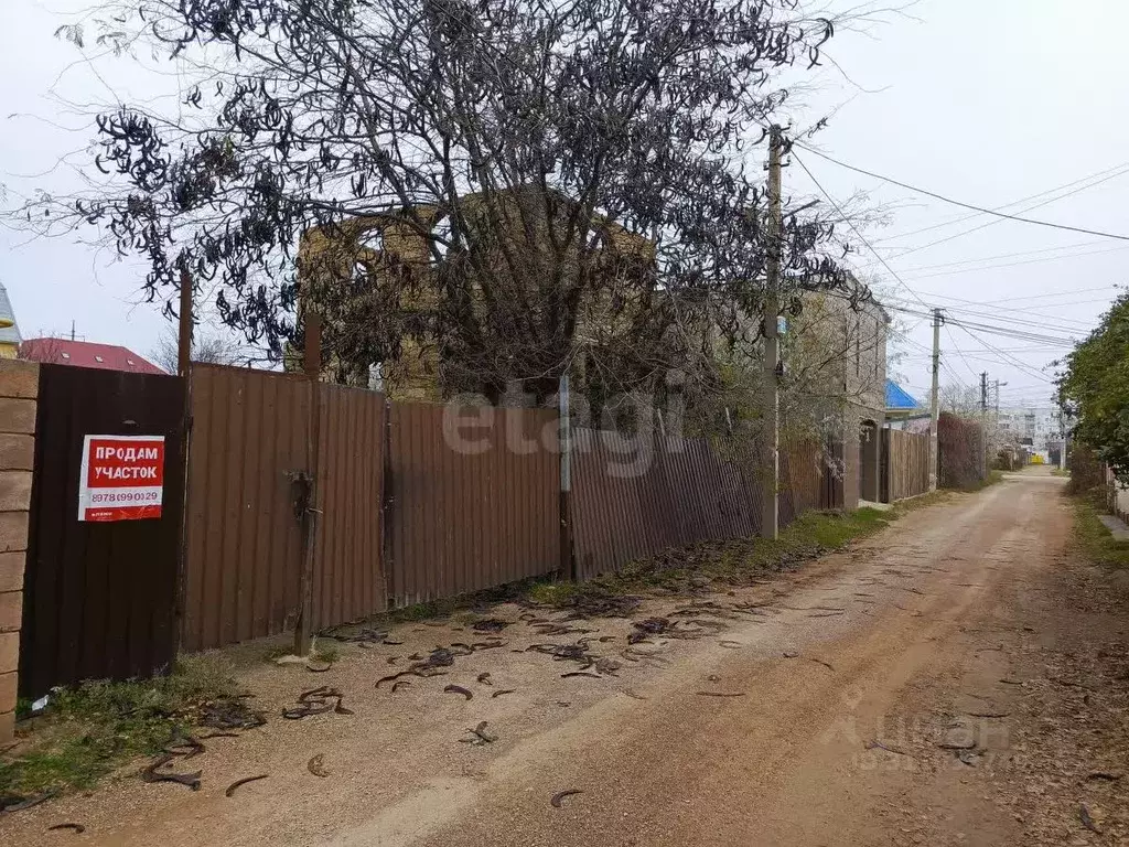 Участок в Крым, Сакский район, Новофедоровка пгт ул. Лазурная (5.95 ... - Фото 1