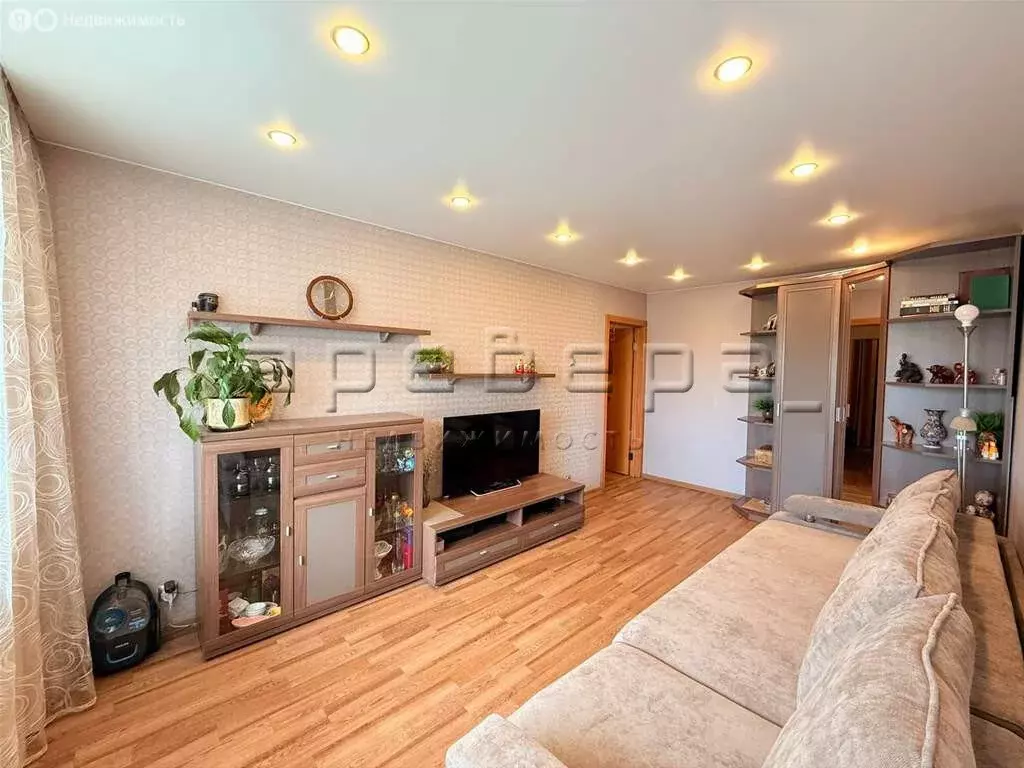 2-комнатная квартира: Красноярск, улица Железнодорожников, 20 (45 м) - Фото 1