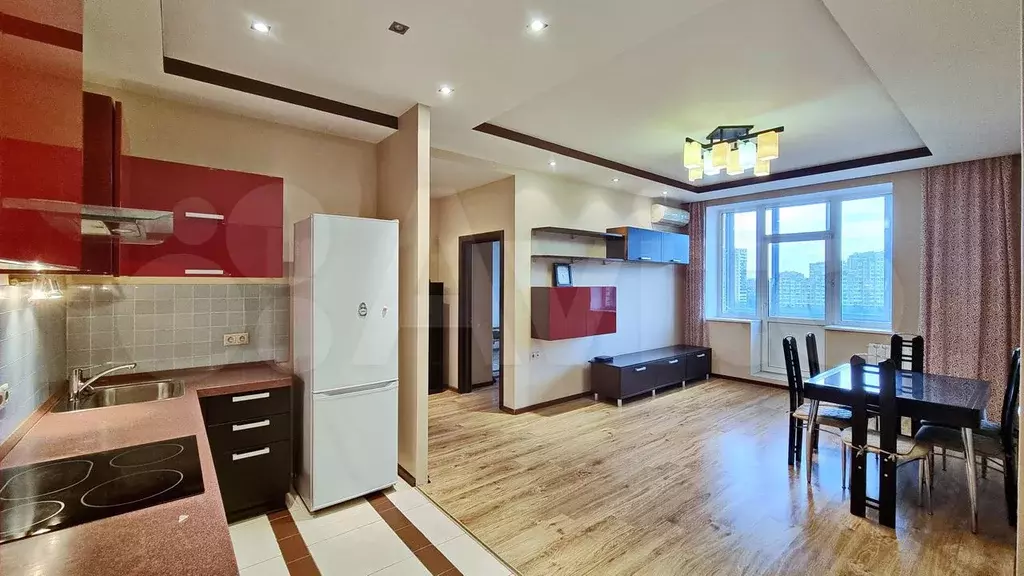4-к. квартира, 95 м, 8/8 эт. - Фото 1