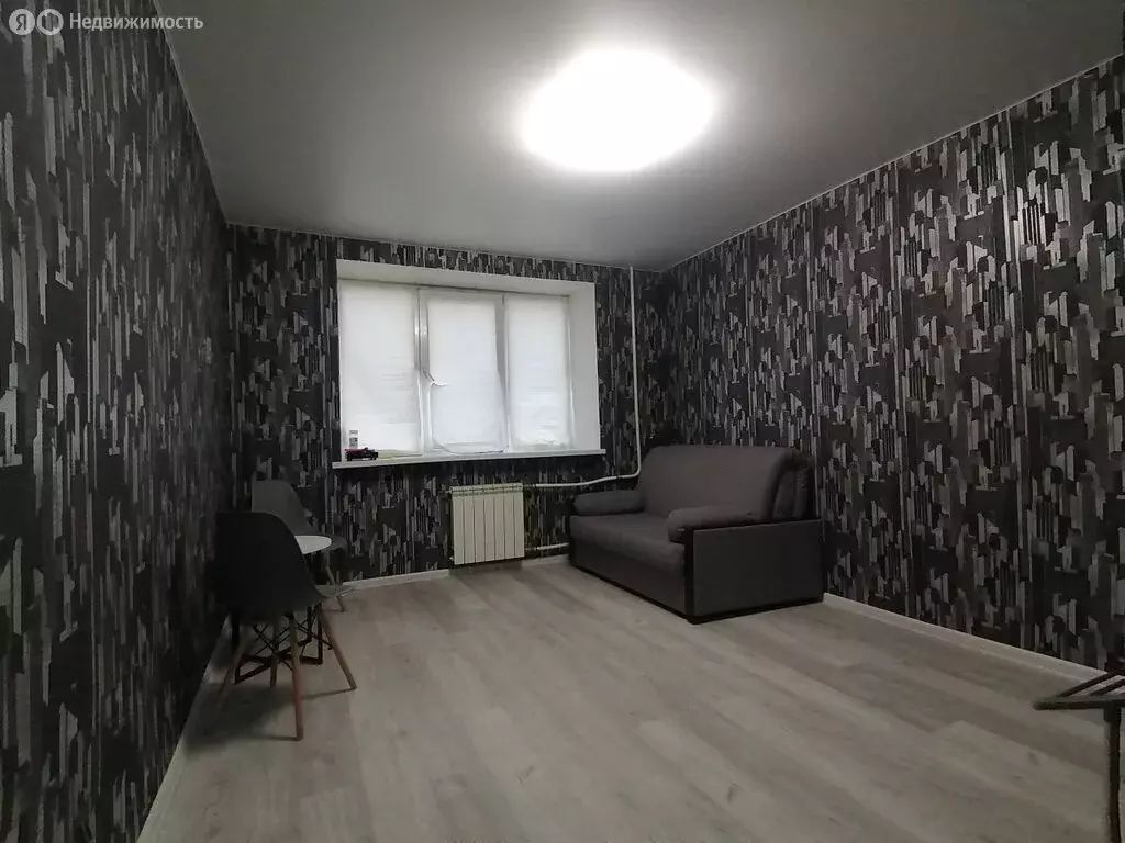 1-комнатная квартира: Каменск-Уральский, улица 1 Мая, 29 (18.2 м) - Фото 1