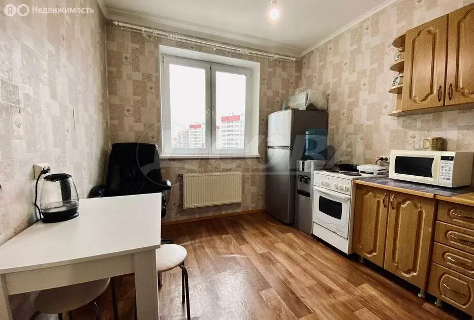 Квартира-студия: Тюмень, улица Василия Гольцова, 2 (34.6 м) - Фото 0