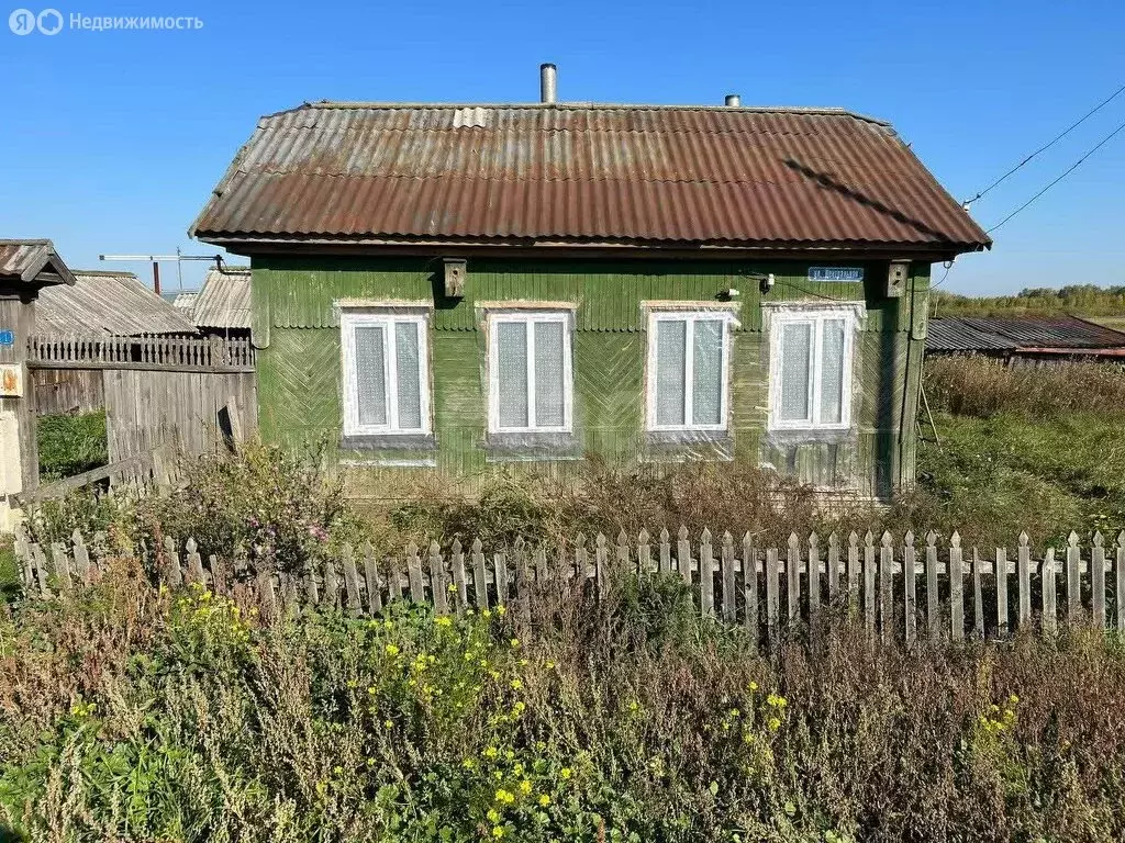 Дом в Курганская область, Белозерский муниципальный округ, деревня ... - Фото 1