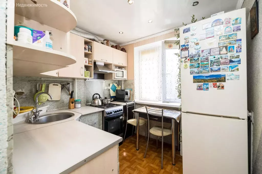 2-комнатная квартира: Тюмень, улица Пермякова, 16 (44.1 м) - Фото 2