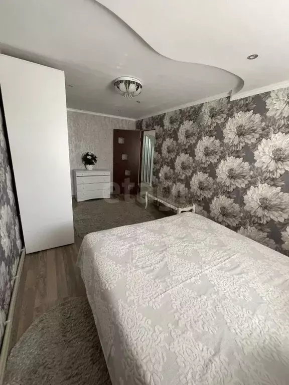 3-к кв. Крым, Раздольное пгт просп. 30-летия Победы, 7 (73.0 м) - Фото 1