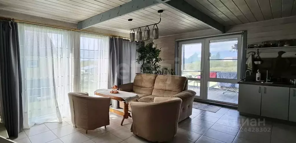 Дом в Ленинградская область, Тосненский район, Федоровское городское ... - Фото 1