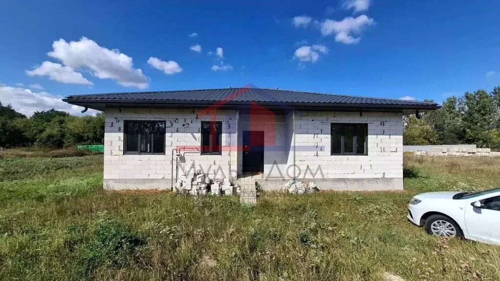Коттедж в Белгородская область, Старооскольский городской округ, с. ... - Фото 0